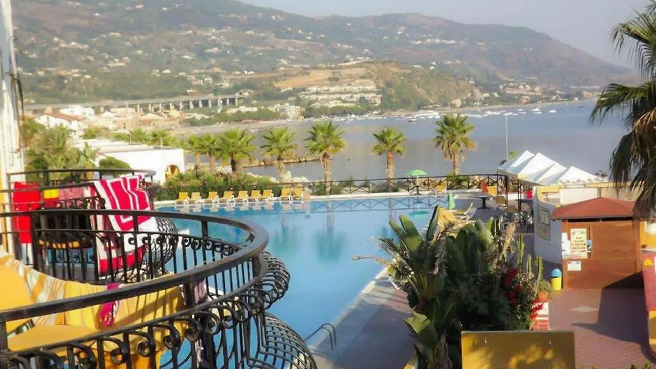 Hotel Club La Playa Patti
