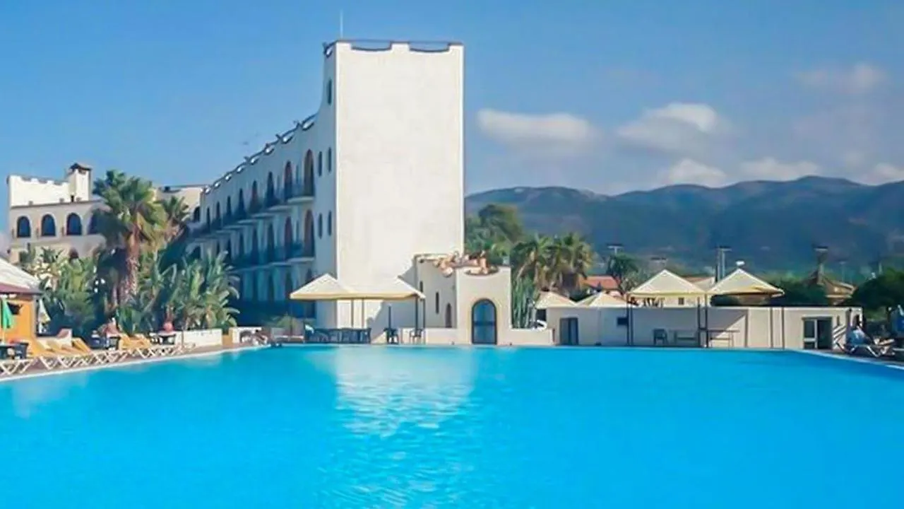 ***  Hotel Club La Playa Patti Italia